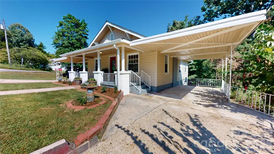 346 Park Avenue, Marion, NC 28752 - #3