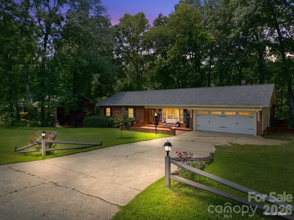 305 Heritage Circle, Statesville, NC 28625