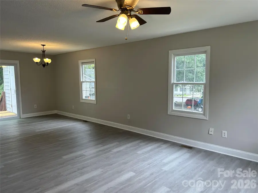 927 Floyd Lane, Gastonia, NC 28052 - #3