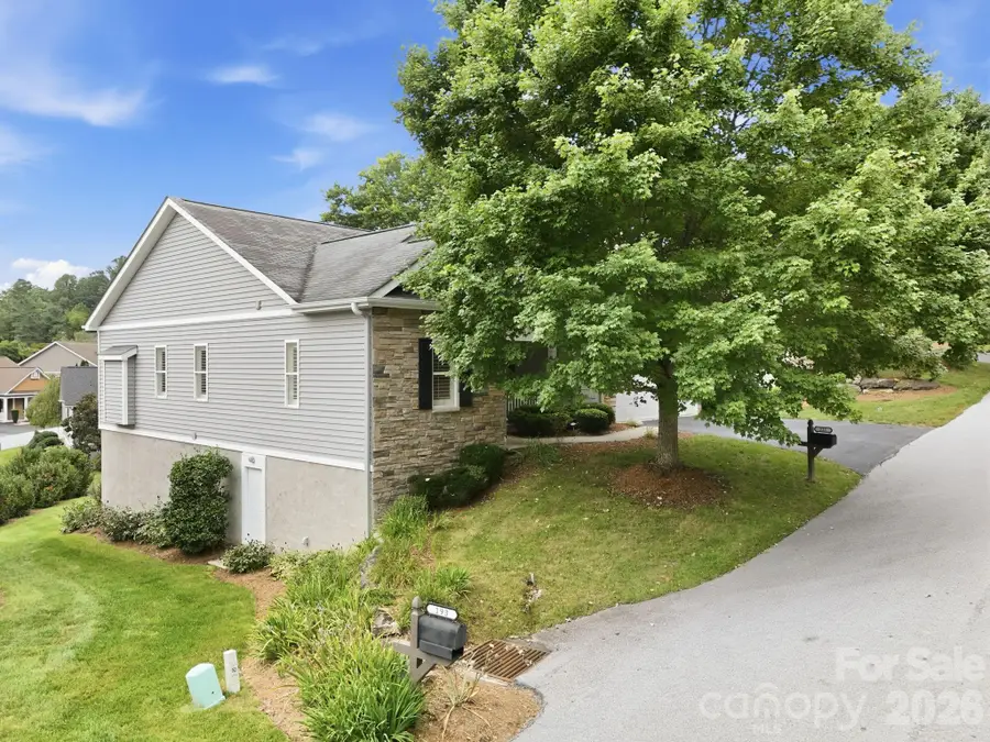 231 Shaws Creek Farm Road, Laurel Park, NC 28739 - #3