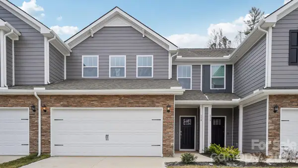 137 Sugg Trail, Weaverville, NC 28787