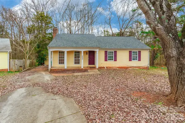 3552 Braewick Place, Charlotte, NC 28227