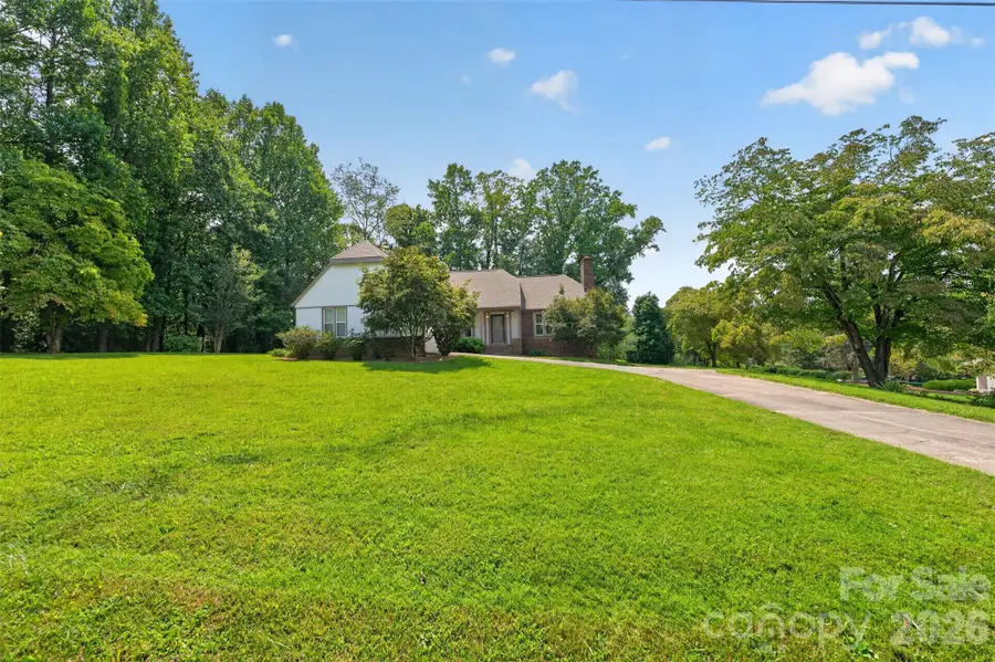 2923 Dogwood Drive, Claremont, NC 28610 - #2