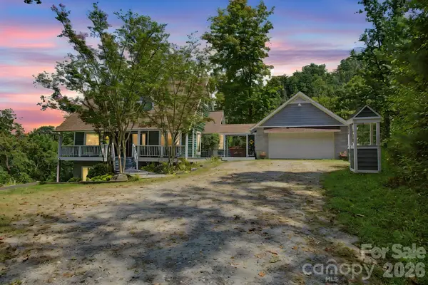 270 Upper Herron Cove Road, Weaverville, NC 28787