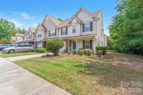 11319 Morgan Valley Lane, Charlotte, NC 28270