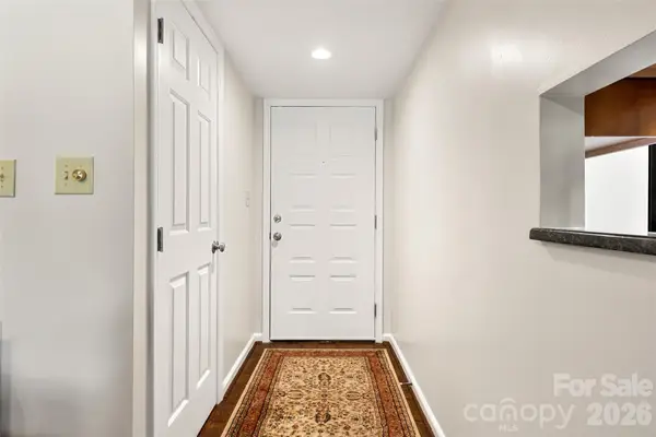 7912 Greenside Court, Charlotte, NC 28277