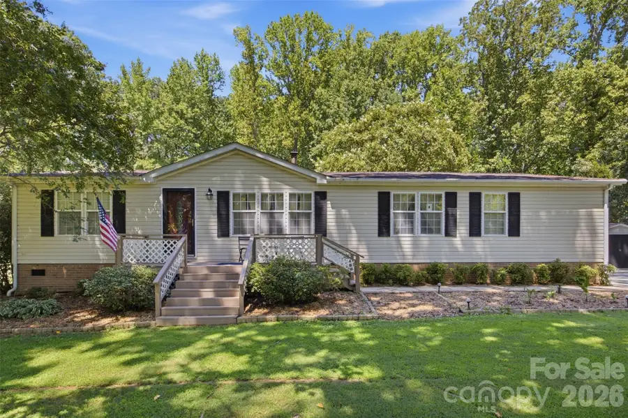 185 Payne Street, Mount Holly, NC 28120 - #2