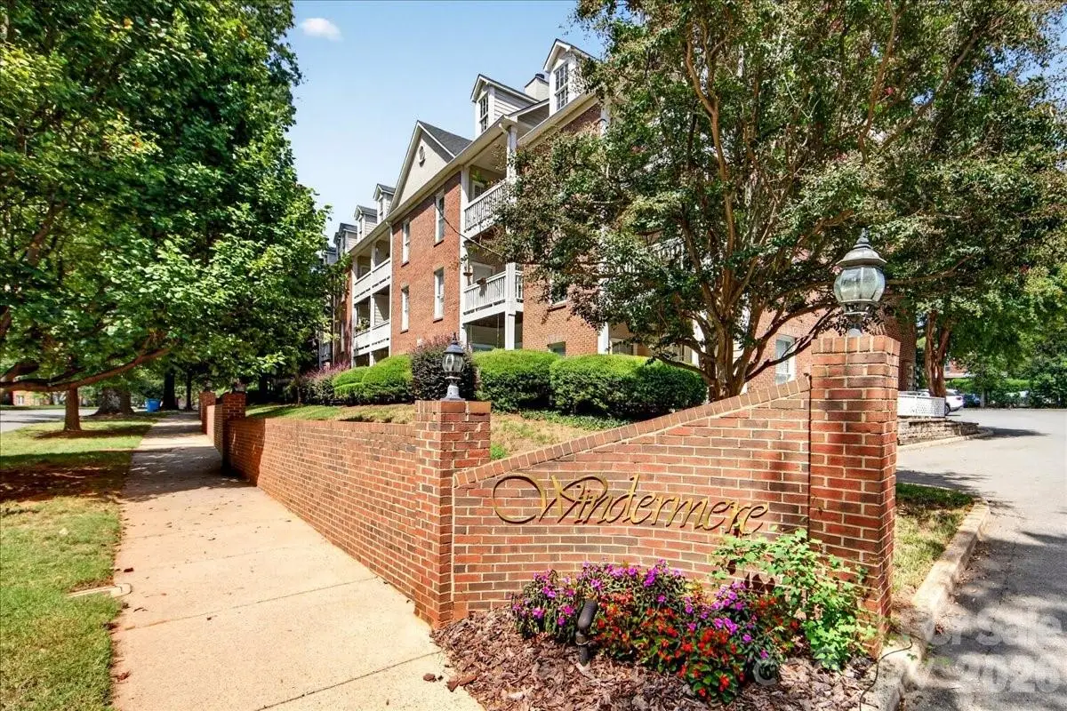 301 Queens Road #106, Charlotte, NC 28204 - #1