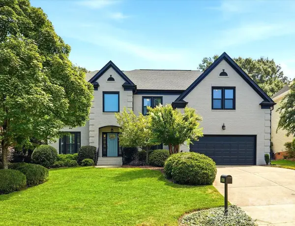 3427 Twelve Oaks Place, Charlotte, NC 28270