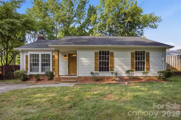 8056 Lawyers Road, Charlotte, NC 28227