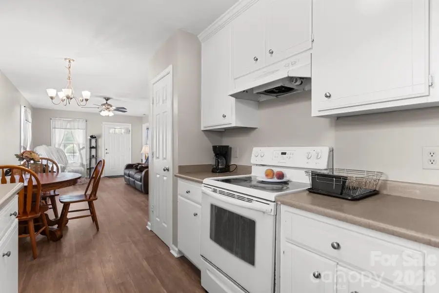 206 Oakland Avenue, Greer, SC 29650 - #2