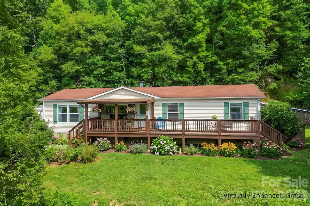 245 Merry Way, Clyde, NC 28721 - #1
