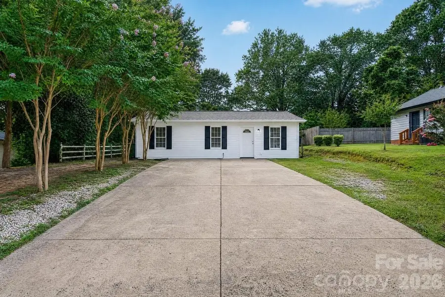 407 S Trenton Street, Gastonia, NC 28052 - #2