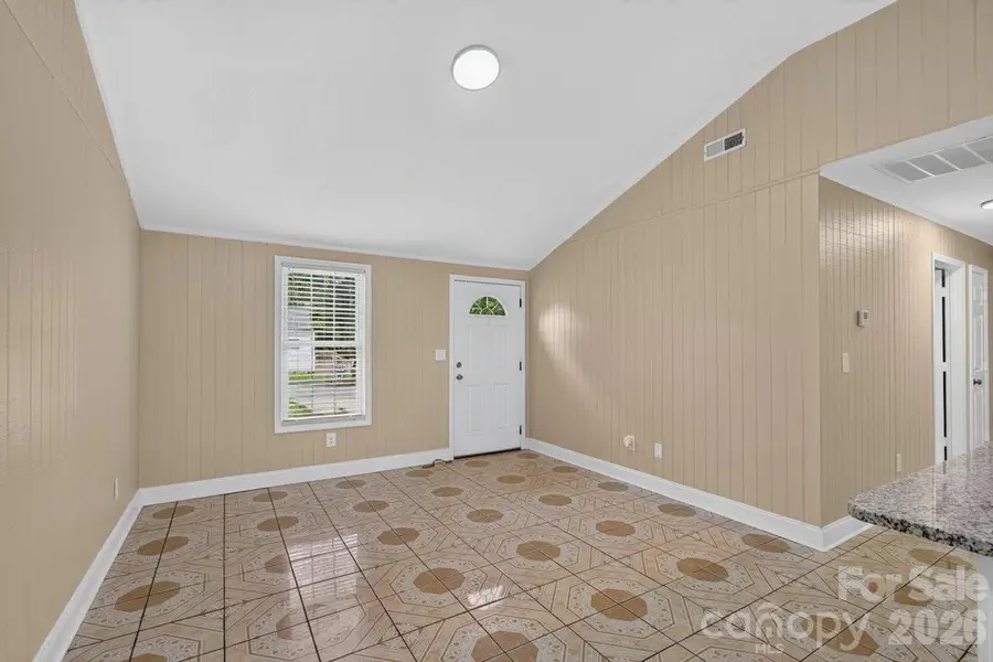 407 S Trenton Street, Gastonia, NC 28052 - #3