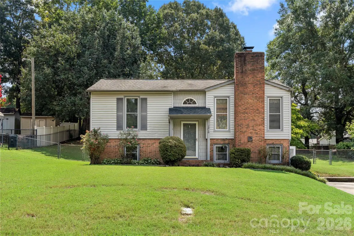 1810 Oak Hollow Road, Gastonia, NC 28054 - #1