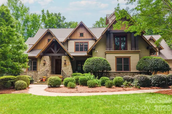 10930 Green Heron Court, Charlotte, NC 28278