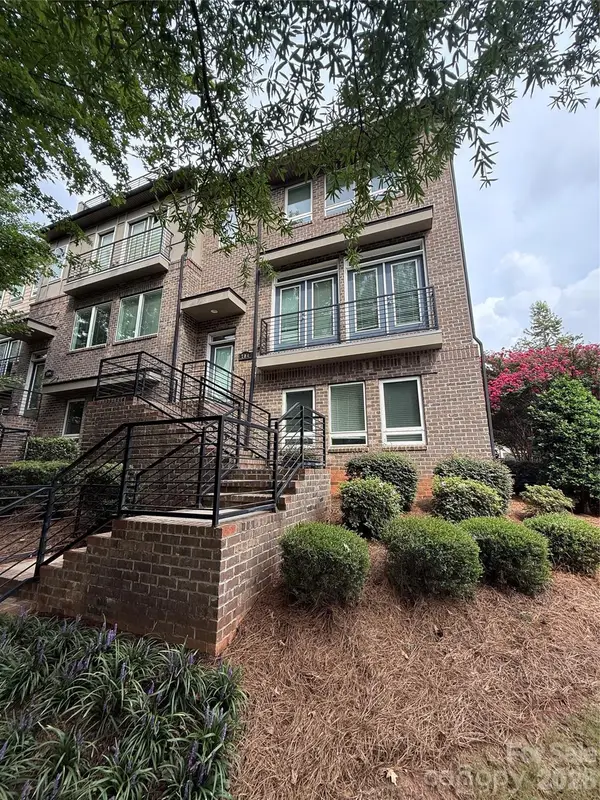 704 Lamar Avenue, Charlotte, NC 28204