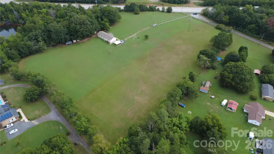321 Jones Street, Blacksburg, SC 29702 - #2