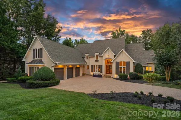 177 Great Point Drive, Mooresville, NC 28117