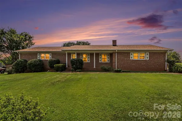 1018 Rembrandt Drive Sw, Concord, NC 28027