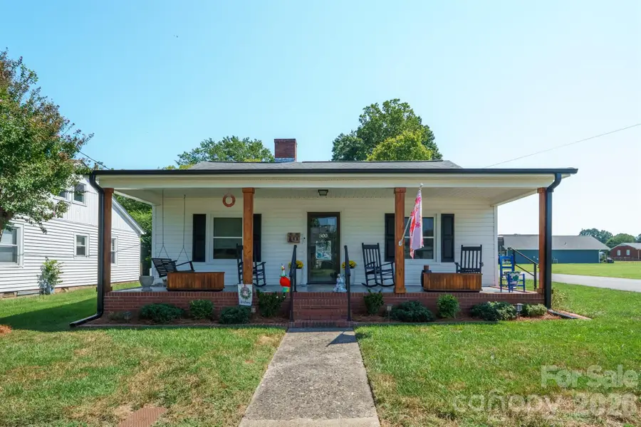 500 N Elm Street, Cherryville, NC 28021 - #2