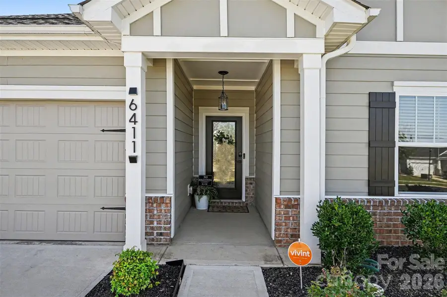 6411 Barcelona Way, Charlotte, NC 28214 - #2
