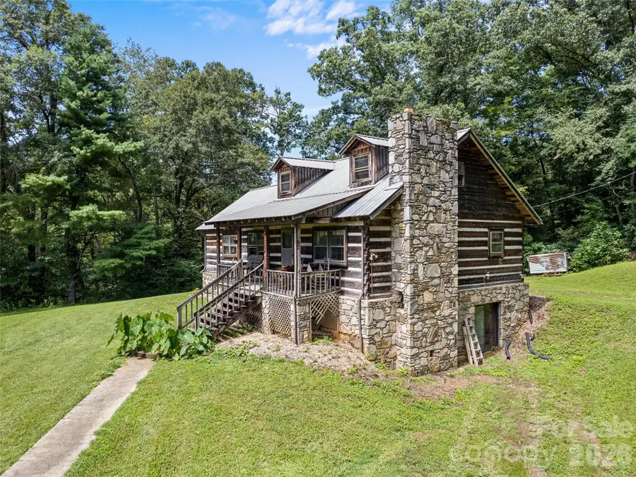 831 Qualla Road, Waynesville, NC 28785 - #2