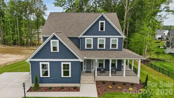 6095 Diamond Place, Harrisburg, NC 28075