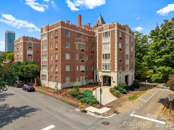 301 W 10th Street #407, Charlotte, NC 28202
