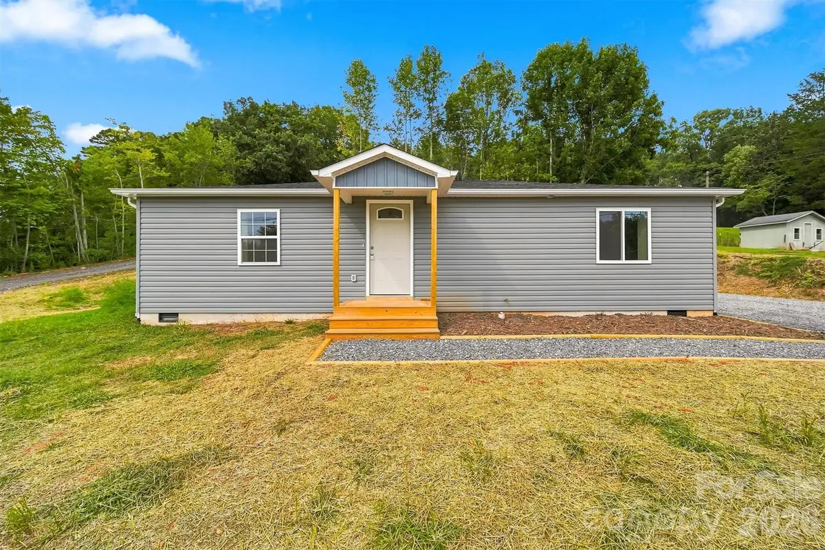 109 Countryside Drive Se, Lenoir, NC 28645 - #1