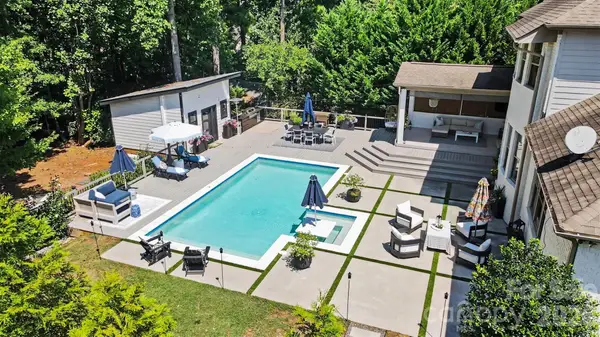 15304 Wyndham Oaks Drive, Charlotte, NC 28277