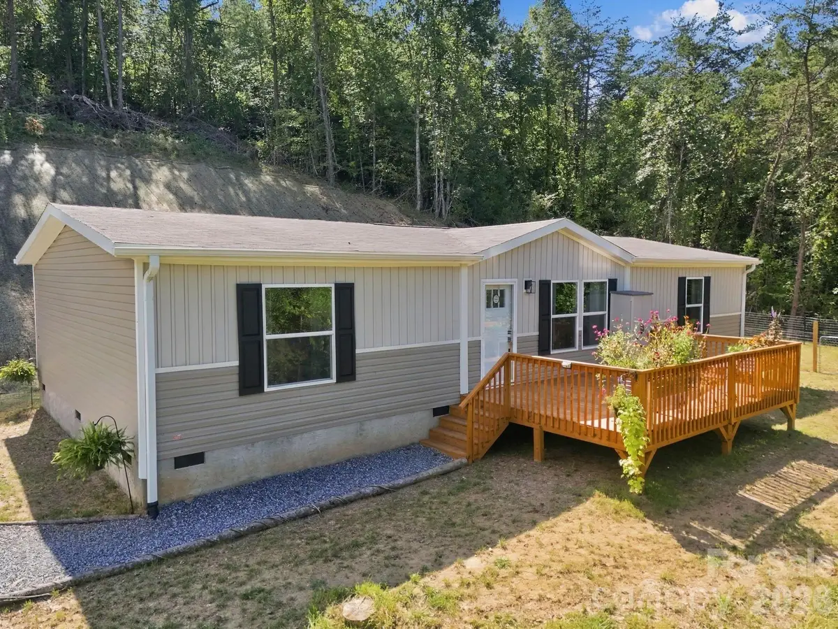 1001 Fisher Lane, Marshall, NC 28753 - #1