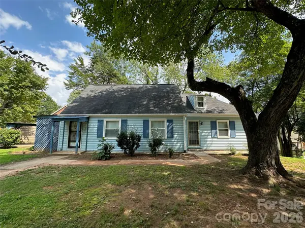 1012 Louise Road, Winston Salem, NC 27107