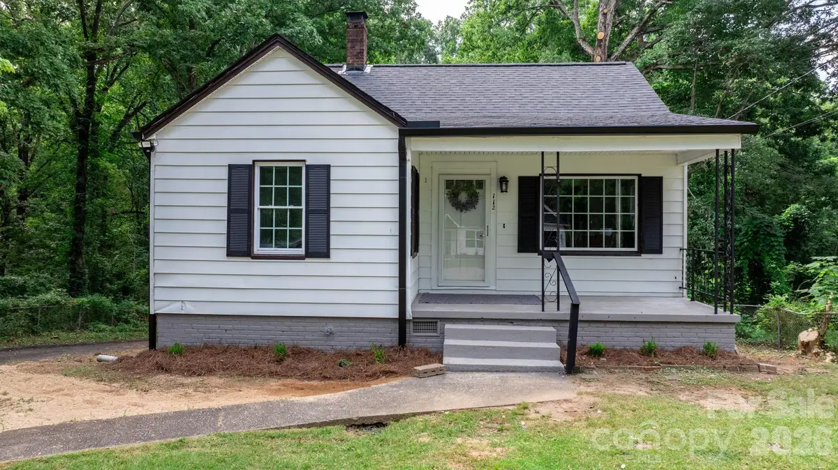 112 10th Avenue Se, Hickory, NC 28602 - #1
