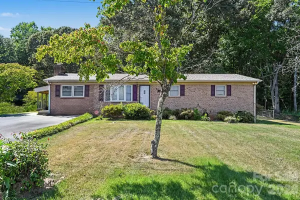 141 Howie Street, Mount Holly, NC 28120