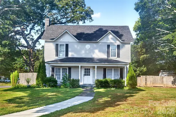 659 N Main Street, Stanley, NC 28164