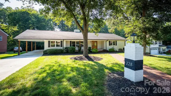 228 Cedar Street, Mooresville, NC 28115