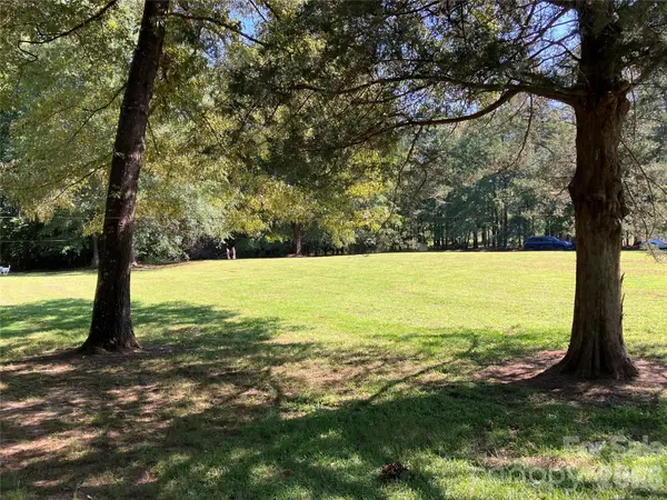 745 Lake Davis Road, Ellenboro, NC 28040