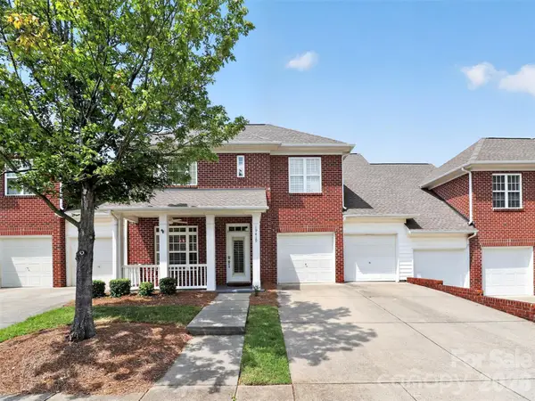 19419 Beaufain Street, Cornelius, NC 28031
