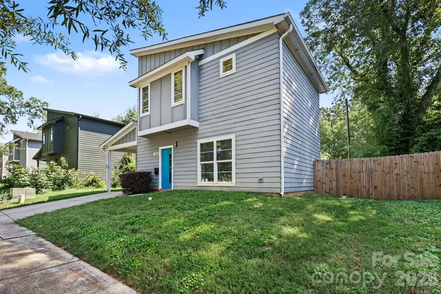 1522 Wembley Drive, Charlotte, NC 28205 - #3