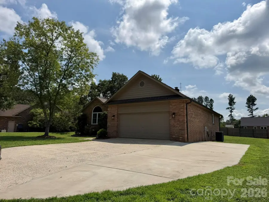 141 Walking Horse Run, Stanley, NC 28164 - #2