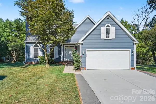 8710 Twin Trail Drive, Huntersville, NC 28078