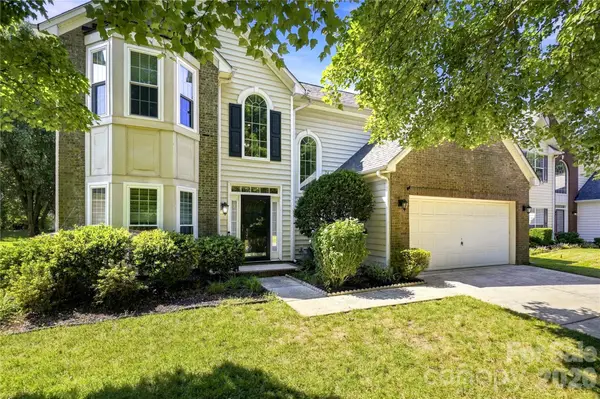 5477 Cambridge Bay Drive, Charlotte, NC 28269