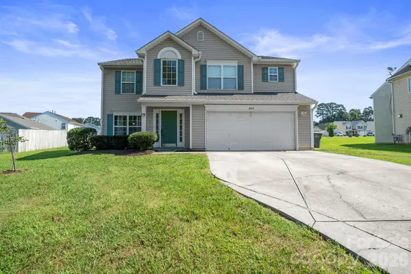 2015 Mallard Pointe Drive, Kannapolis, NC 28083