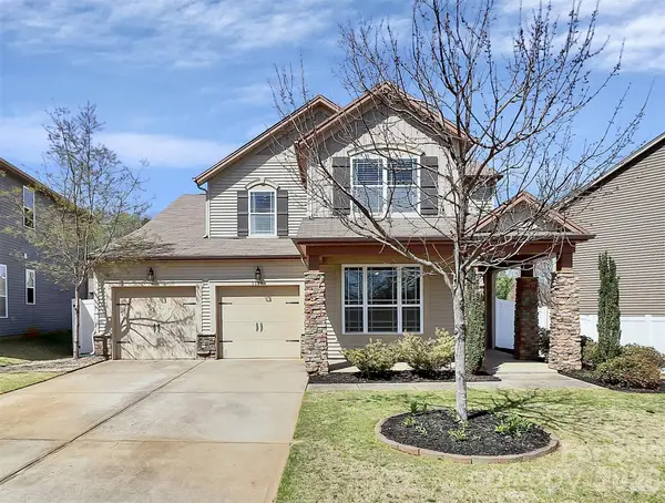 5519 Hubbard Point Drive, Charlotte, NC 28269