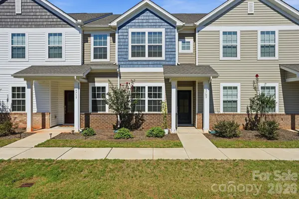 9709 Inkberry Drive, Gastonia, NC 28056