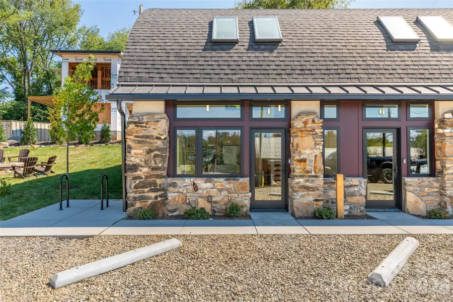 4 Roberts Street, Asheville, NC 28801 - #2