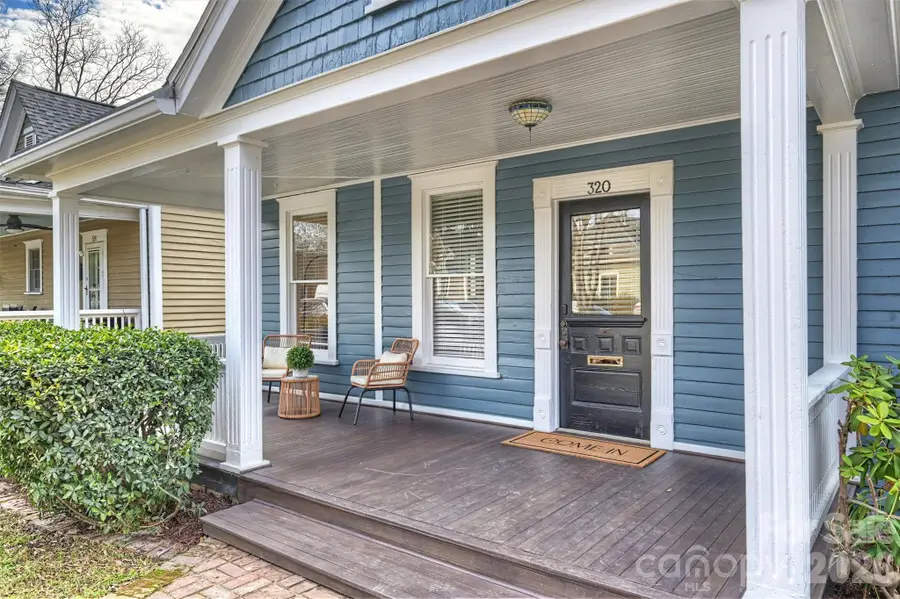320 E Worthington Avenue, Charlotte, NC 28203 - #2