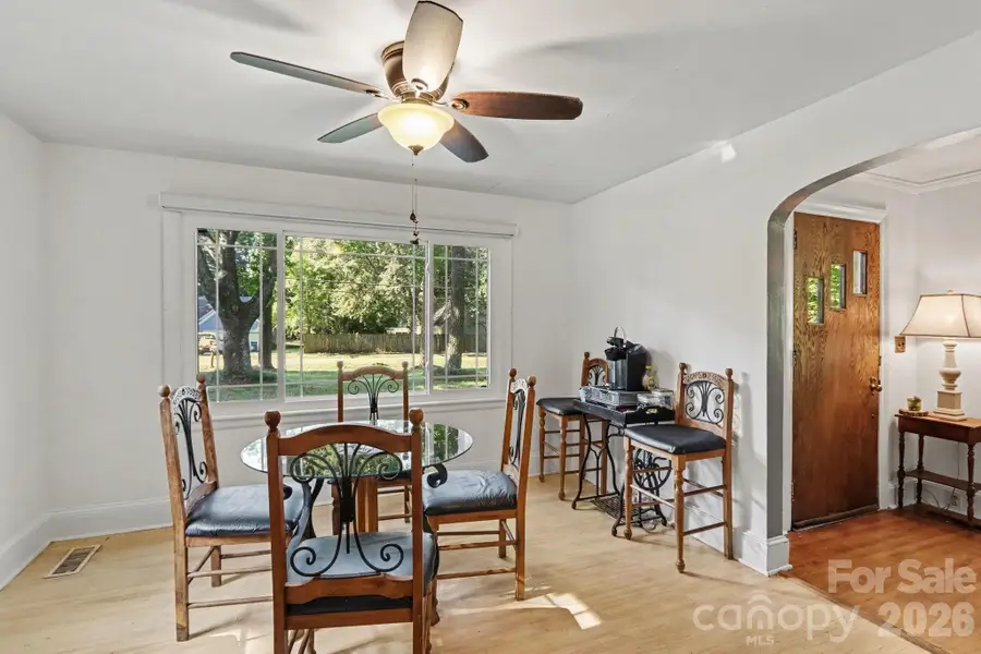 5528 Oak Drive, Charlotte, NC 28216 - #3