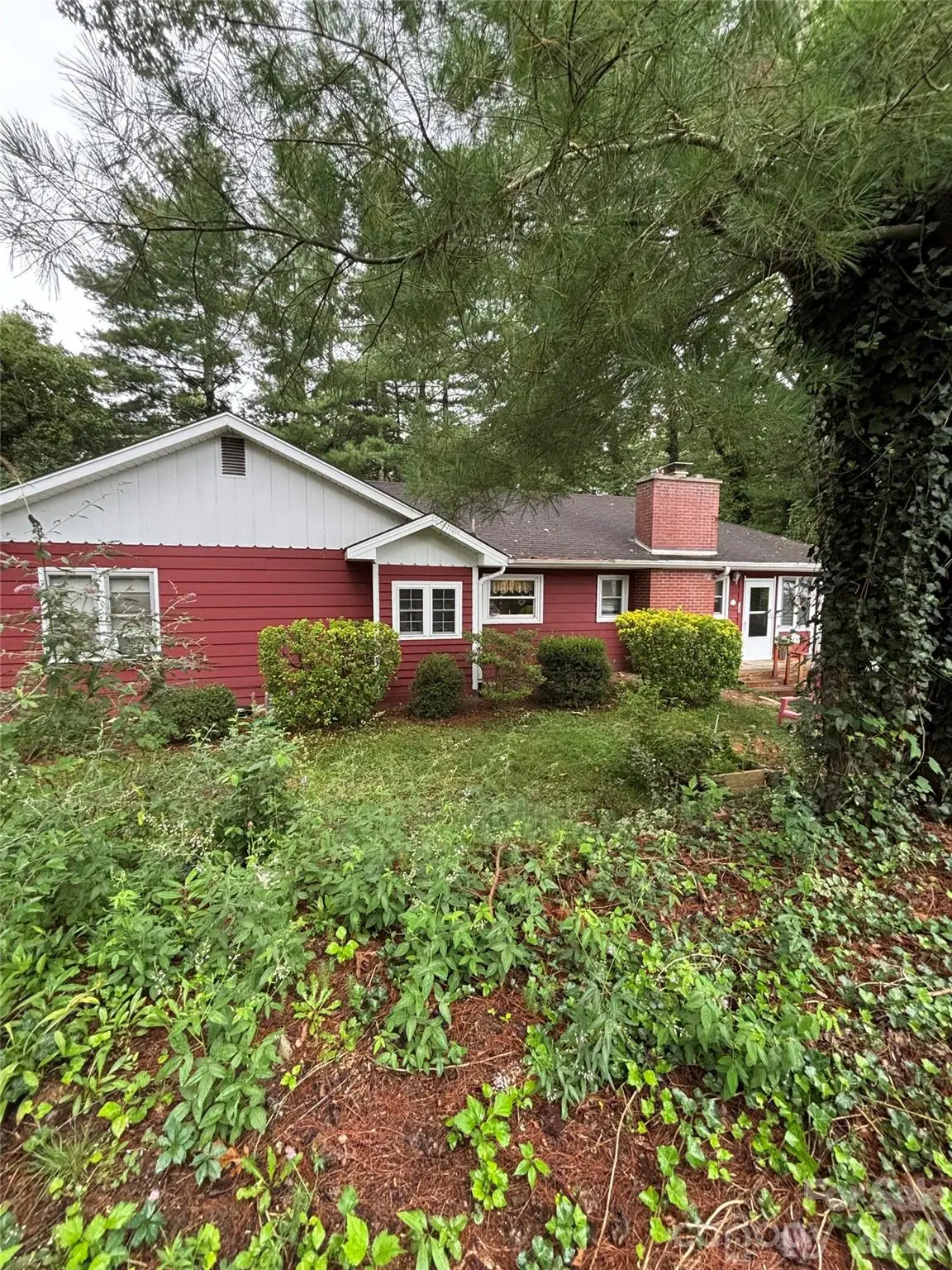 529 Alta Vista Drive, Hendersonville, NC 28791 - #1